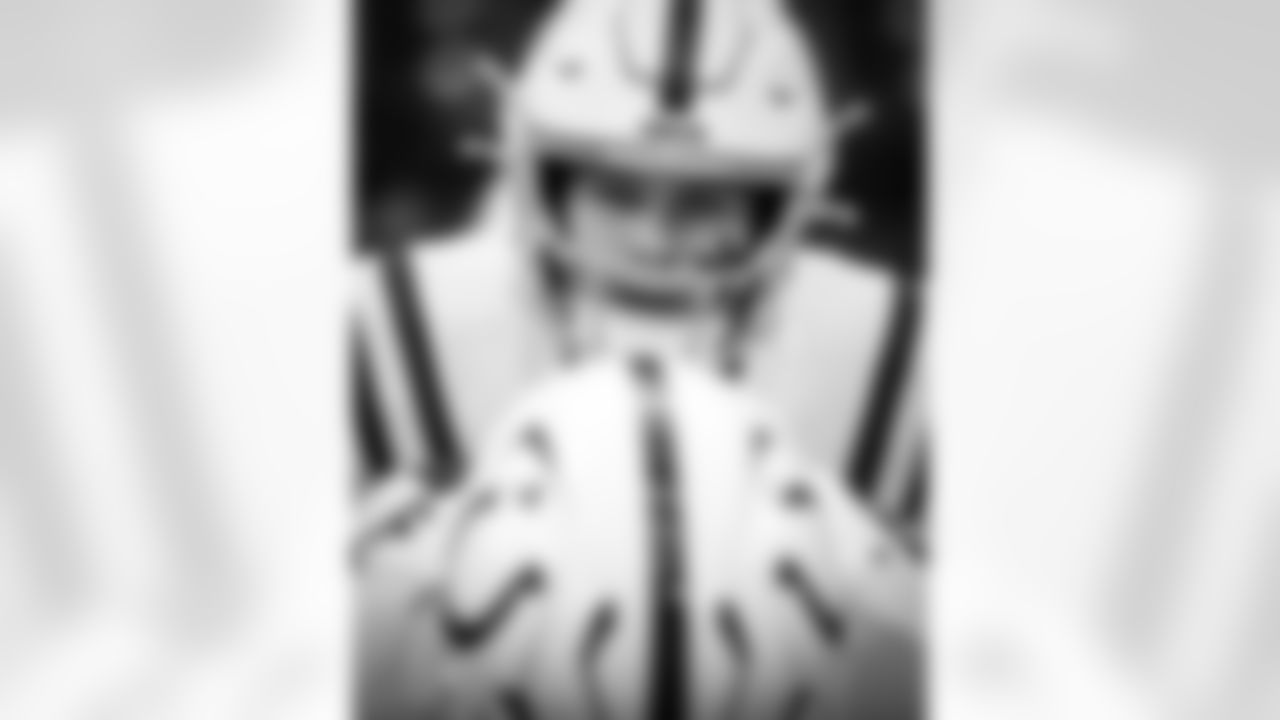 QB Riley Leonard #15