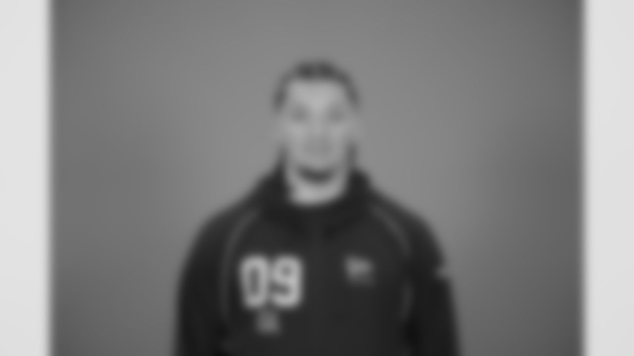 Memphis offensive lineman Travis Burke (09) poses for a portrait at the NFL football scouting combine in Indianapolis, Thursday, Feb. 26, 2026 (AJ Mast/AP Content Services for the NFL)