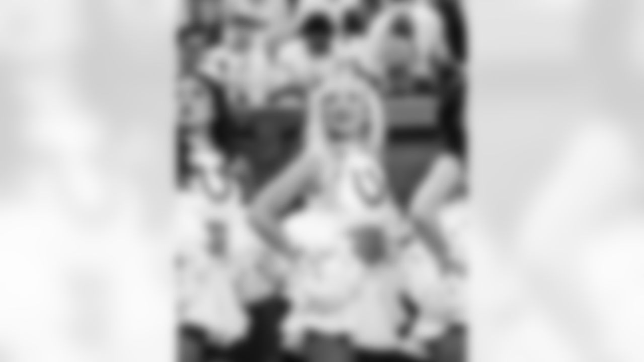 Victoria V. and MacLaine F.