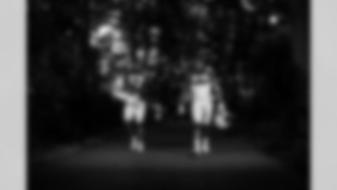 LB Jaylon Carlies #57 and LB Segun Olubi #50