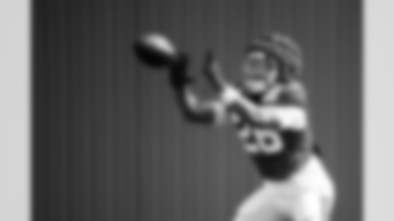 RB Jonathan Taylor #28