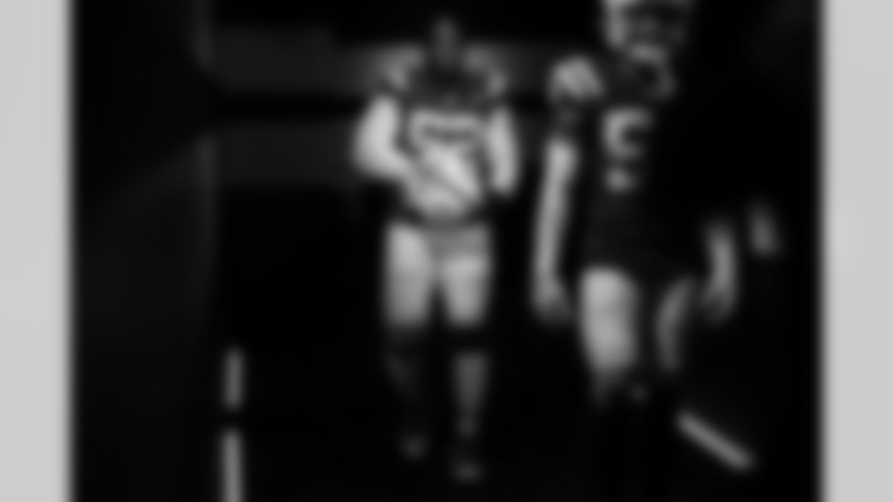 DE Samson Ebukam #52