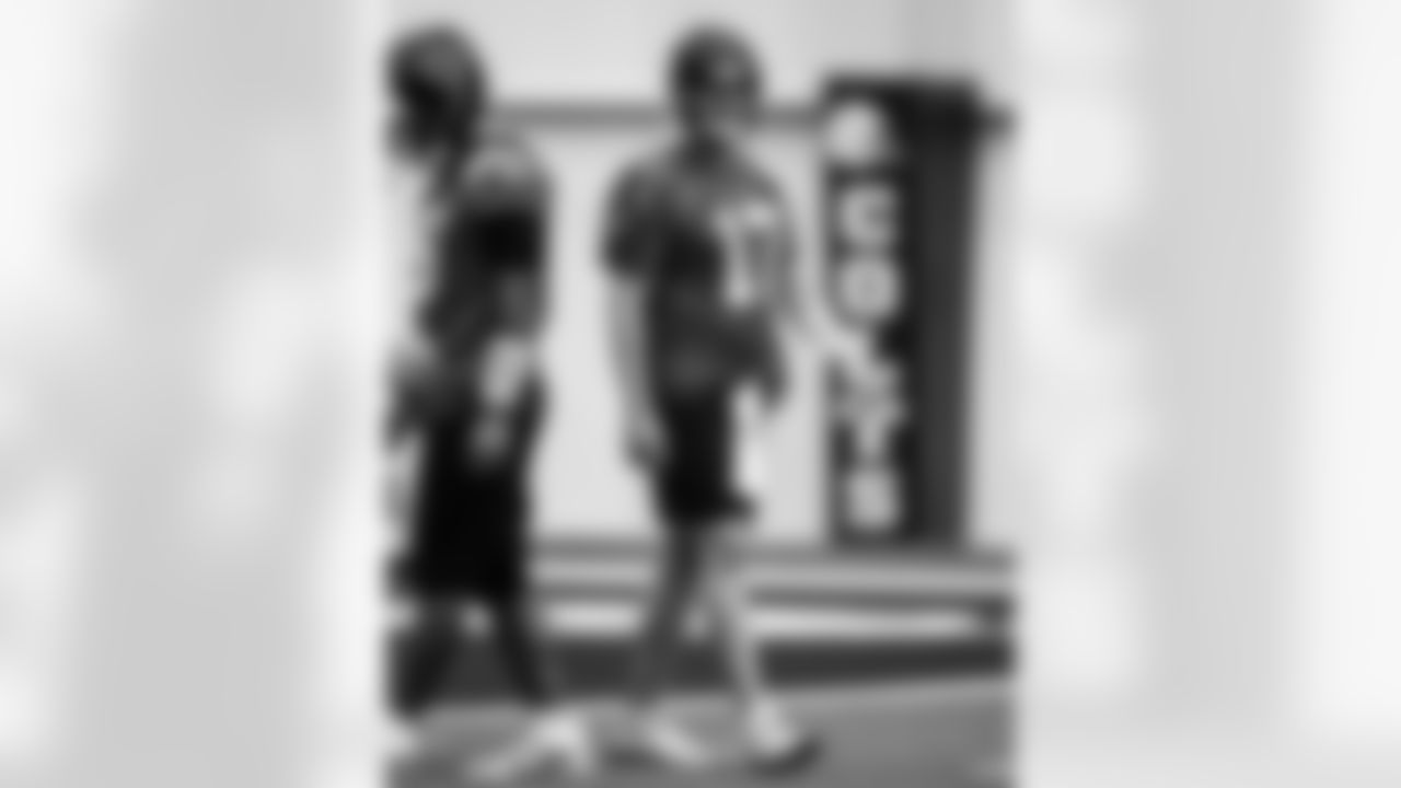 QB Anthony Richardson #5 and QB Philip Rivers #17