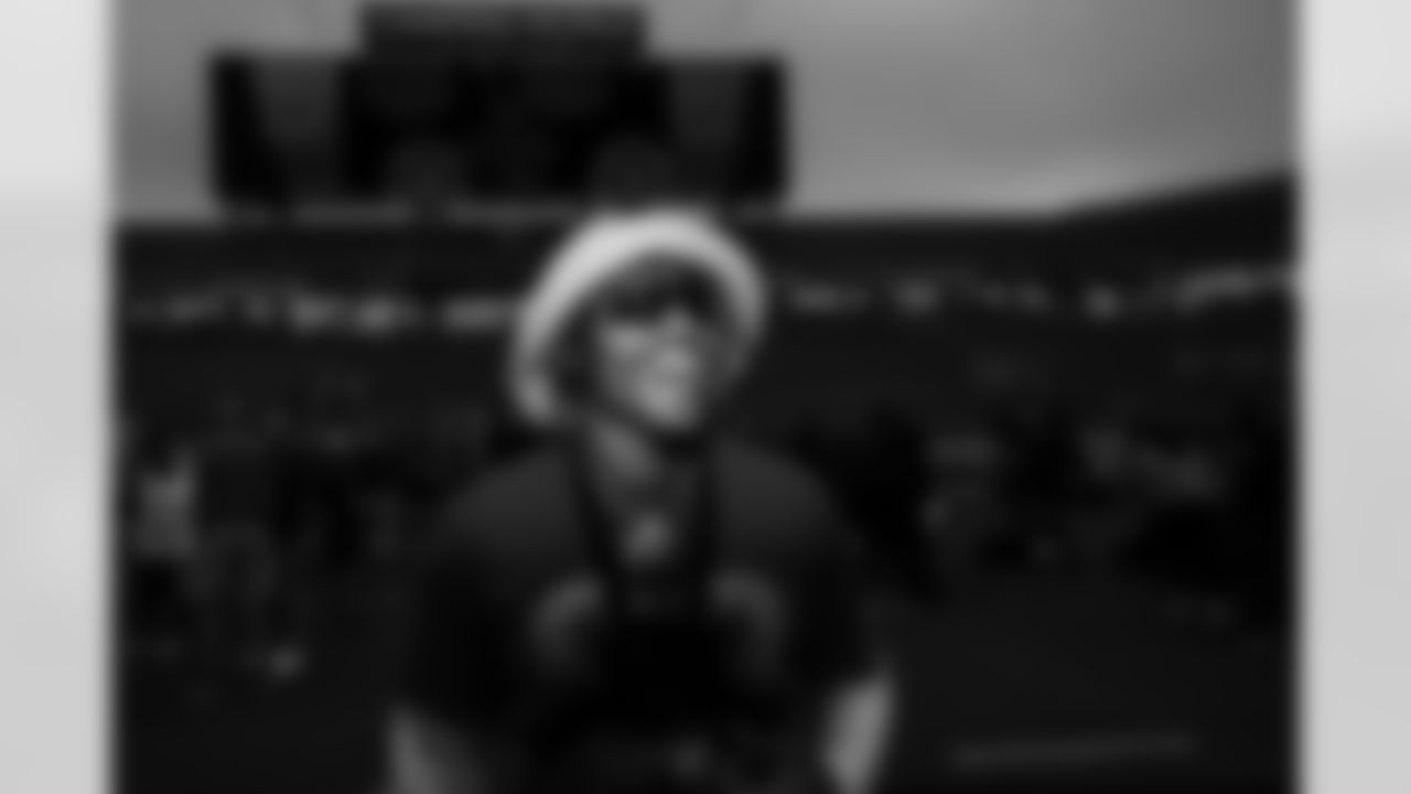 28 RB Jonathan Taylor