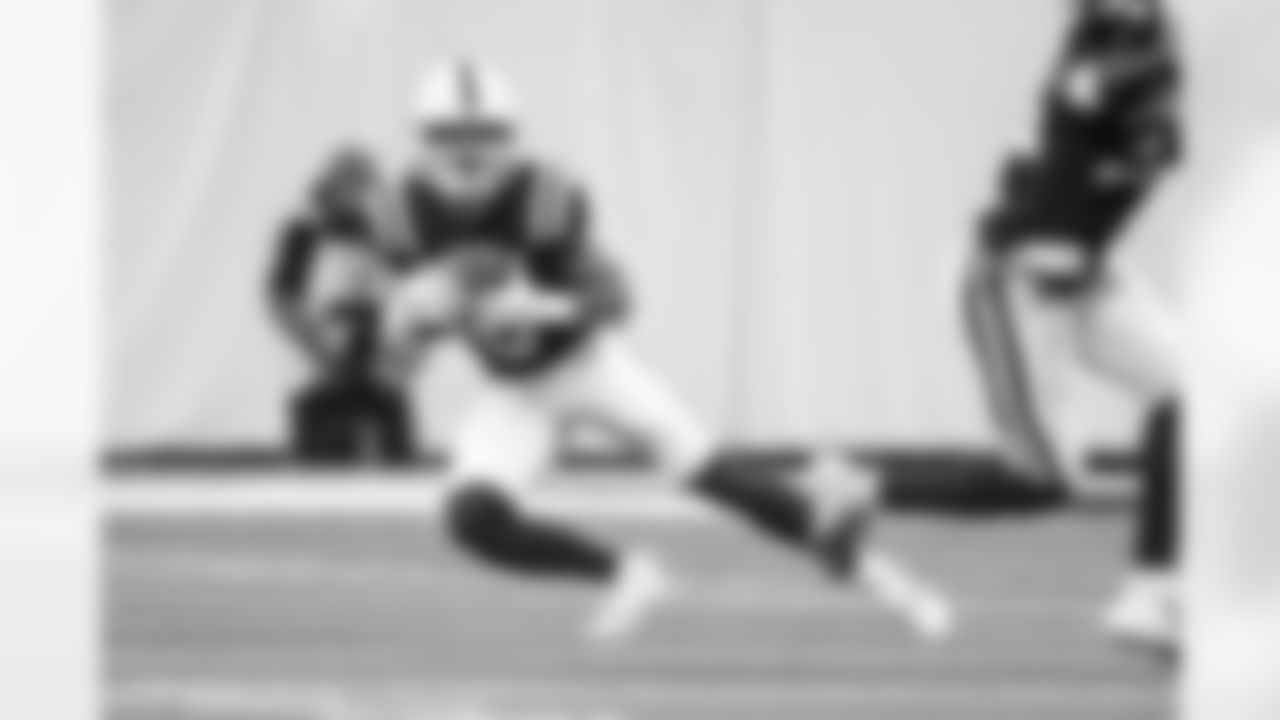 WR Anthony Gould #6