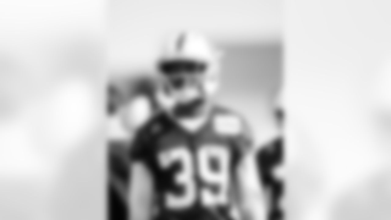 CB Alex Johnson #39