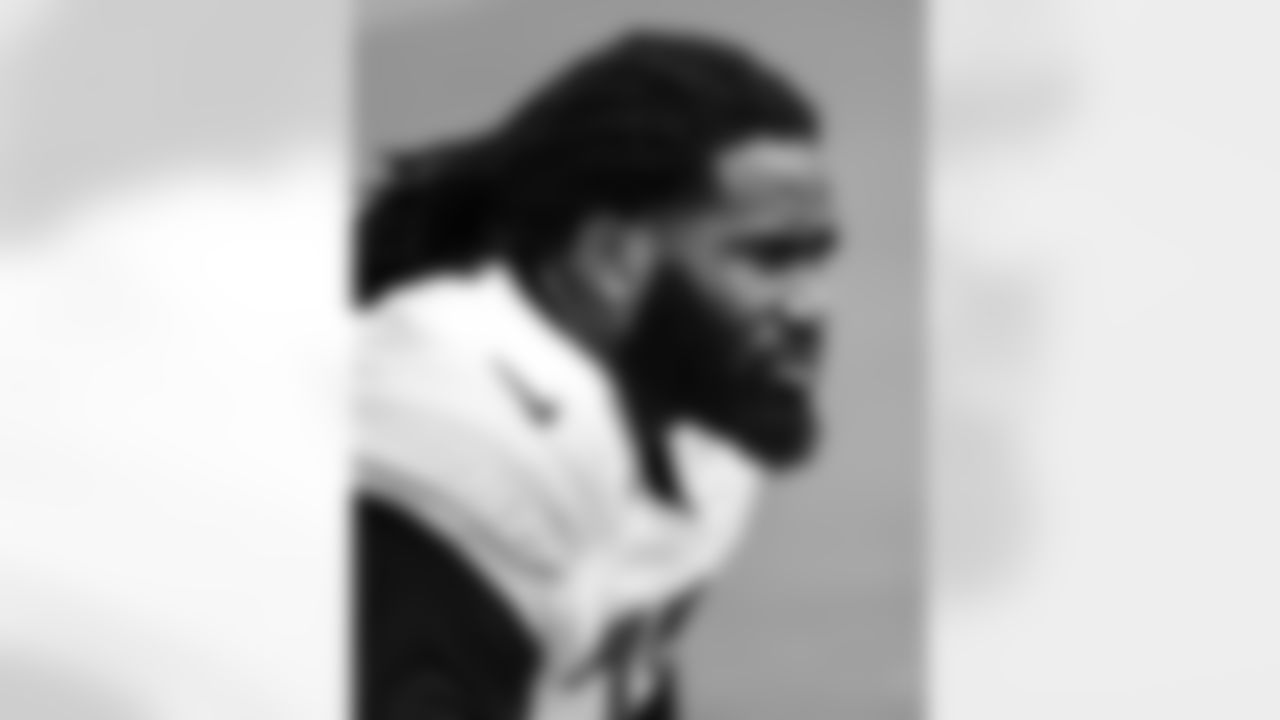 CB Xavien Howard #37