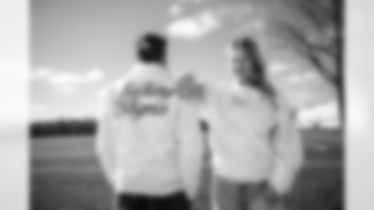 23 CB Kenny Moore II