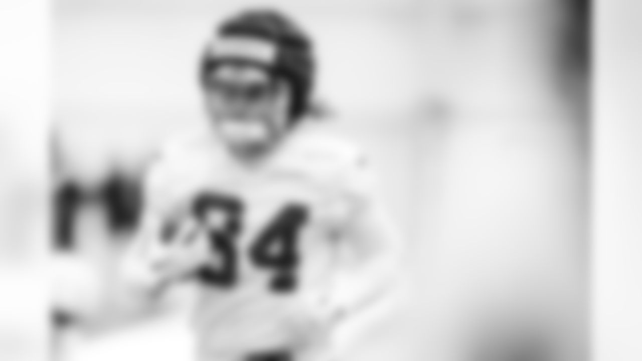 TE Tyler Warren #84