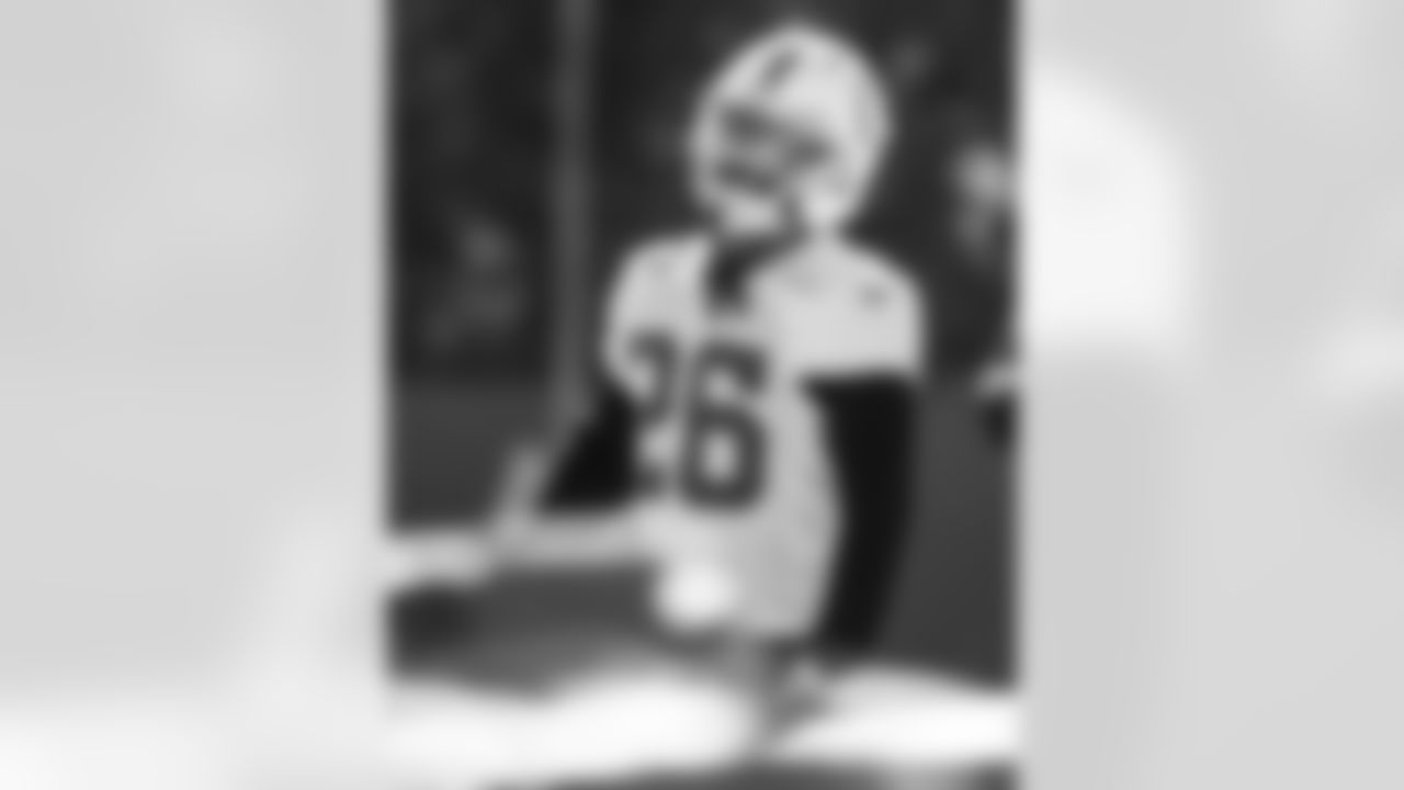 RB Ameer Abdullah #26