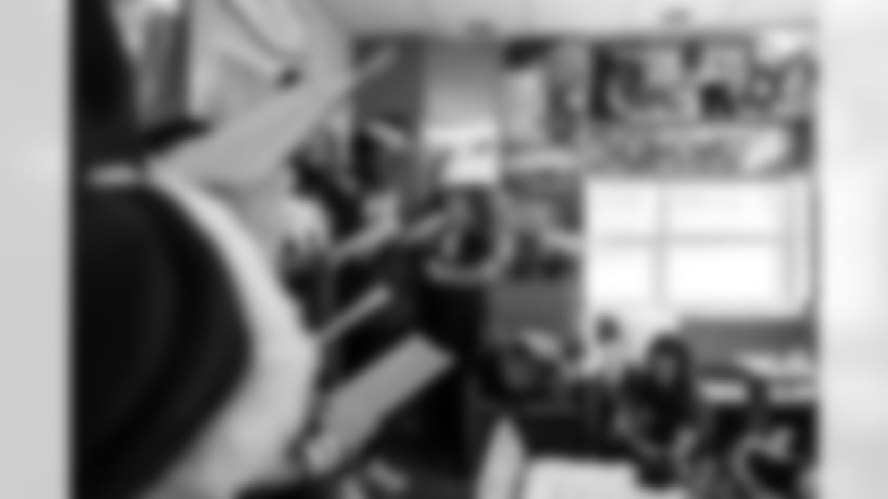 TE Drew Ogletree #85