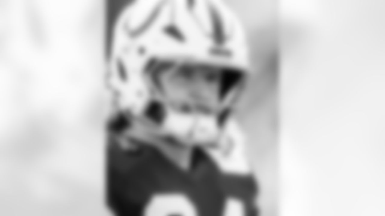 TE Tyler Warren #84