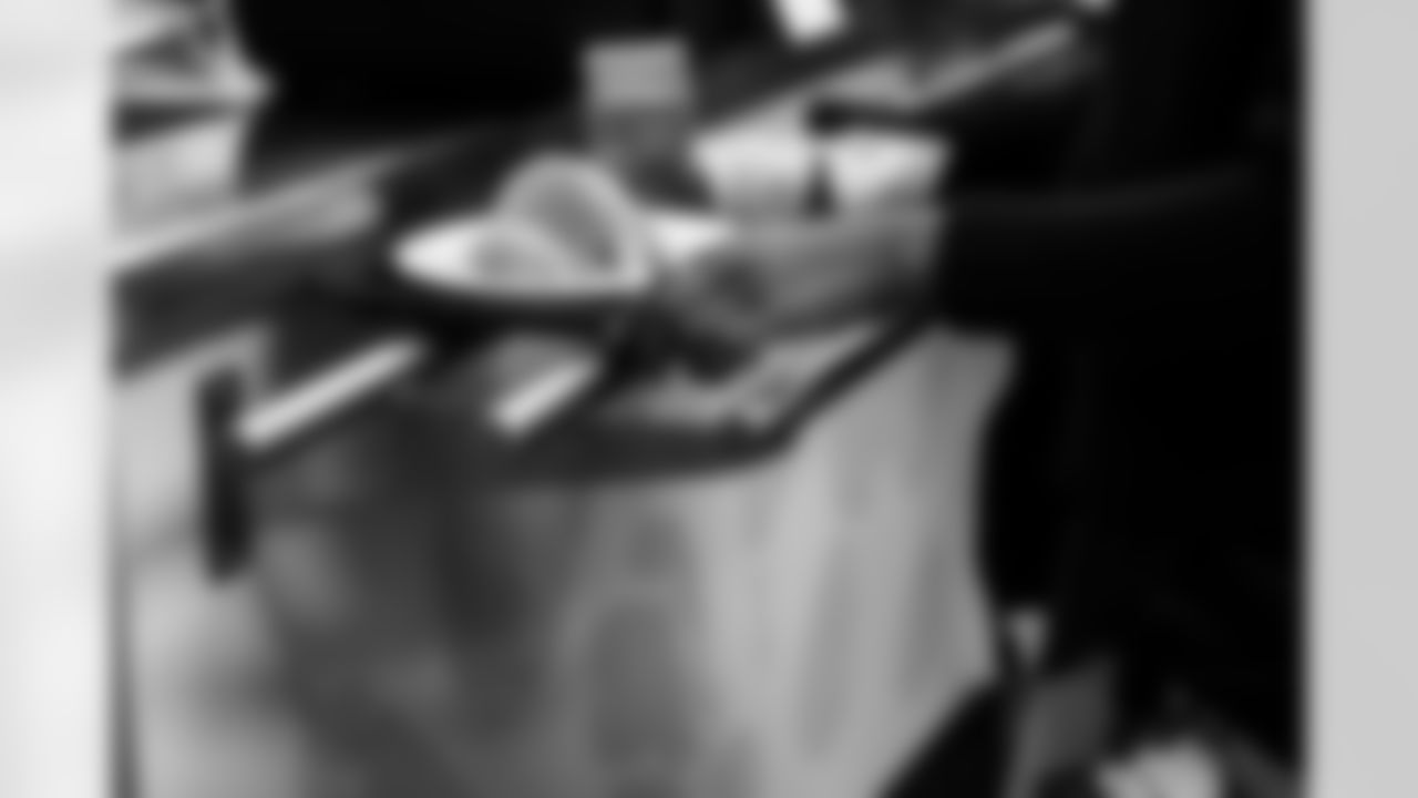 2025_1028_A_Longer_Table_57336