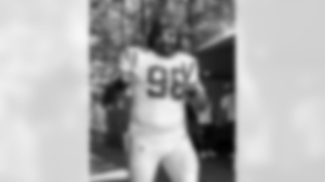 DT Eric Johnson II #98