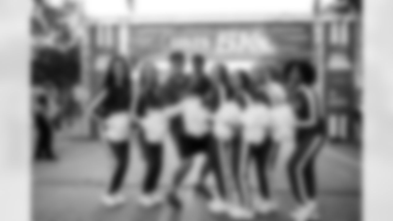 Danae M., Mary-Kaitlin P., Maddy O., Natsume N., Jamie H. and Jada W.