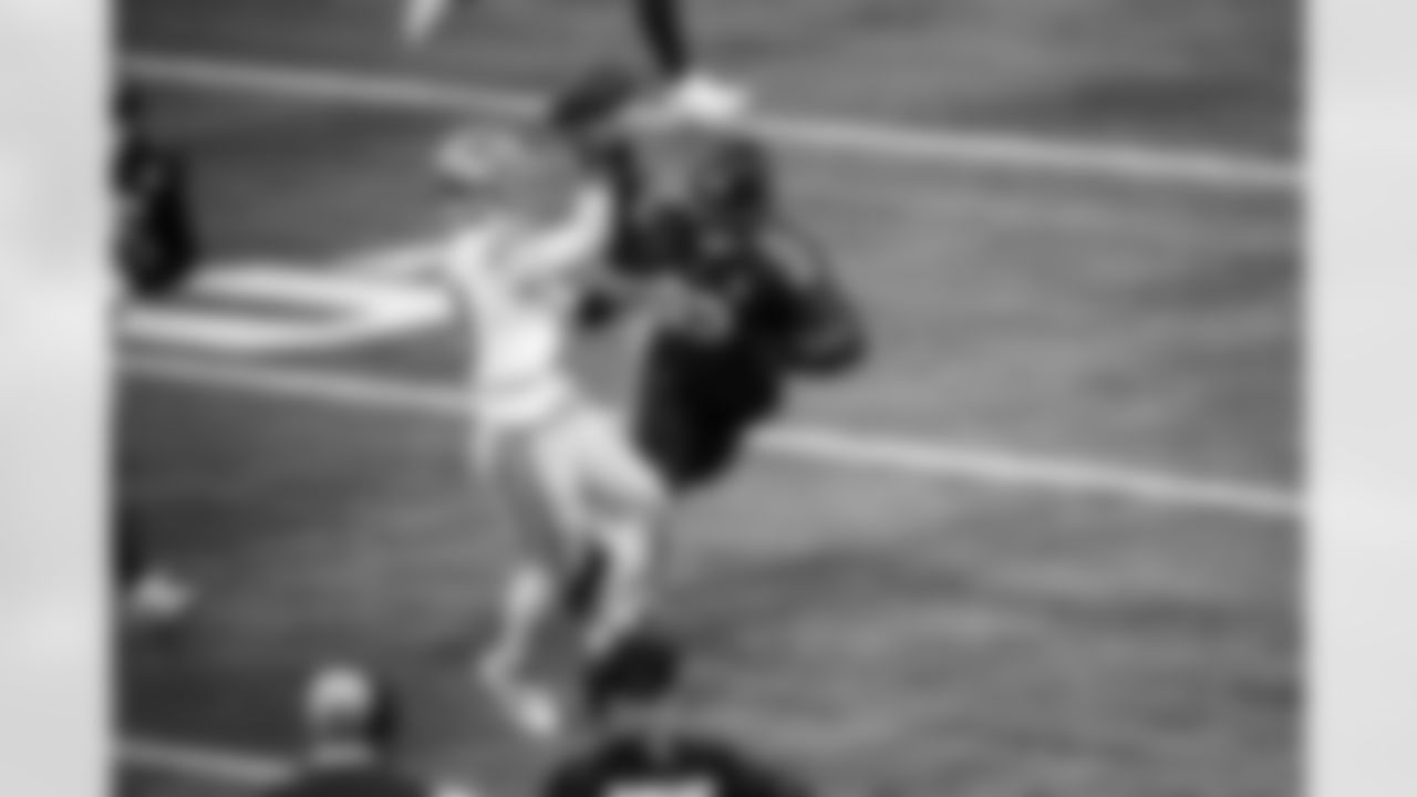 DT Neville Gallimore #92