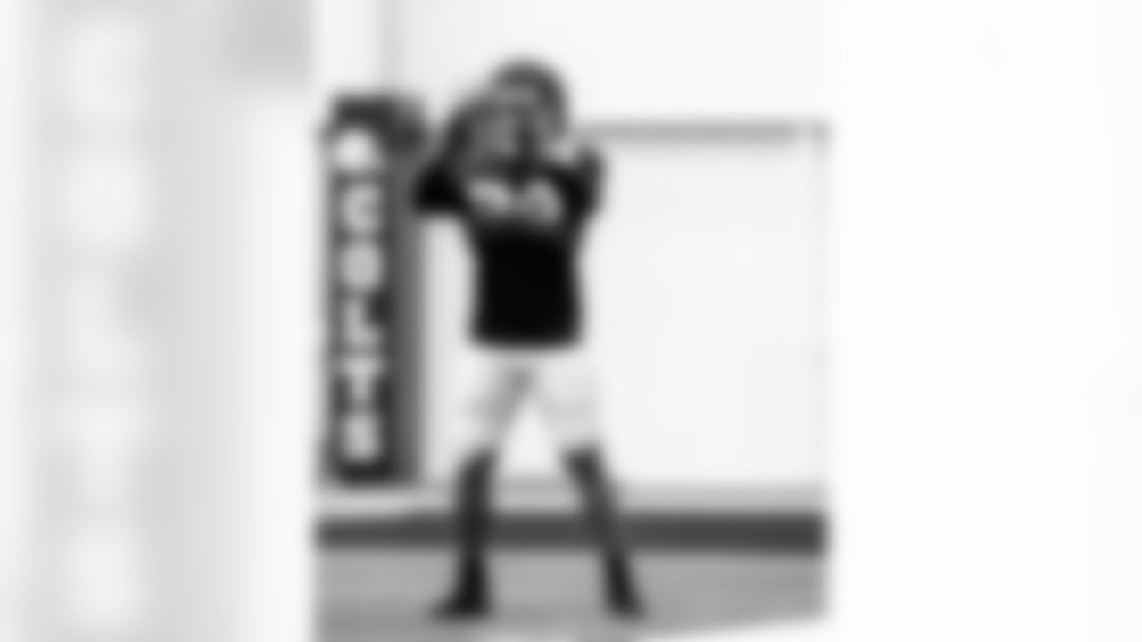 RB Jonathan Taylor #28