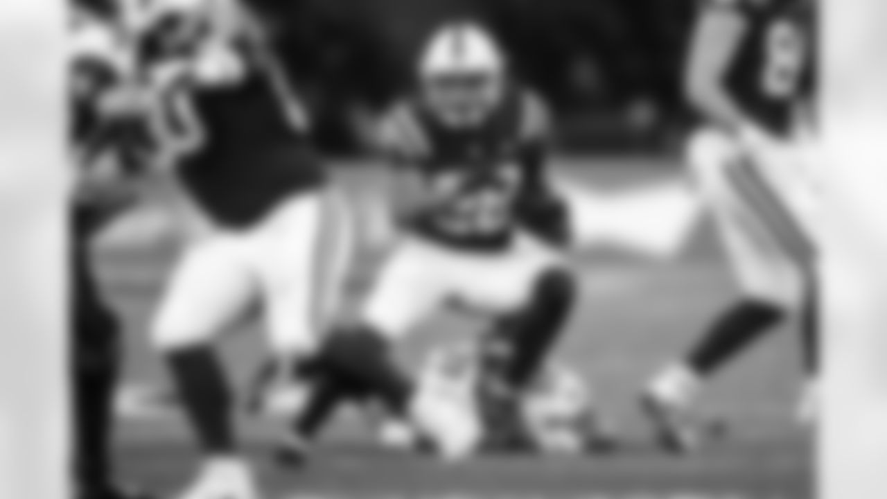 RB Jonathan Taylor #28