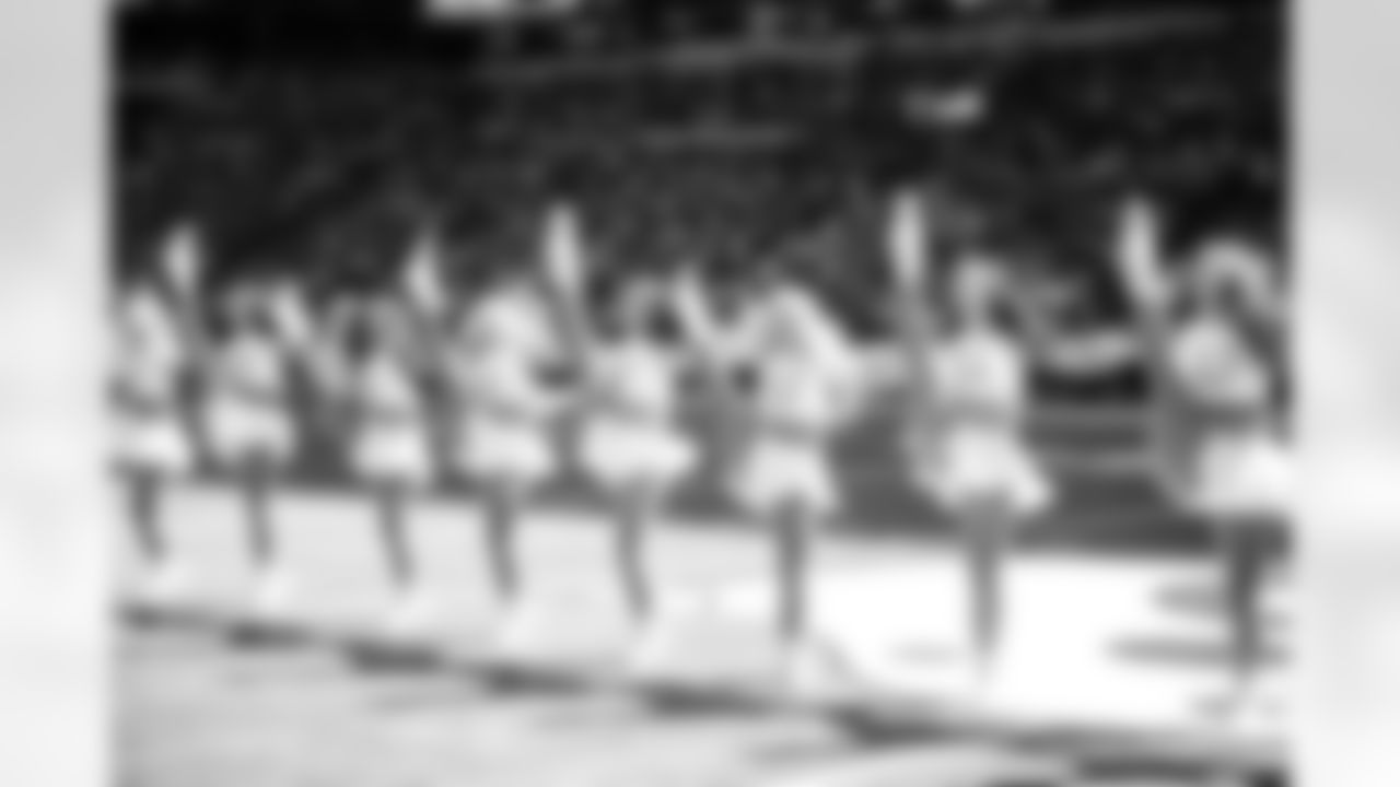 Victoria V., Paighton D., Sophia S., MacLaine F., Danae M. and Morgan M.