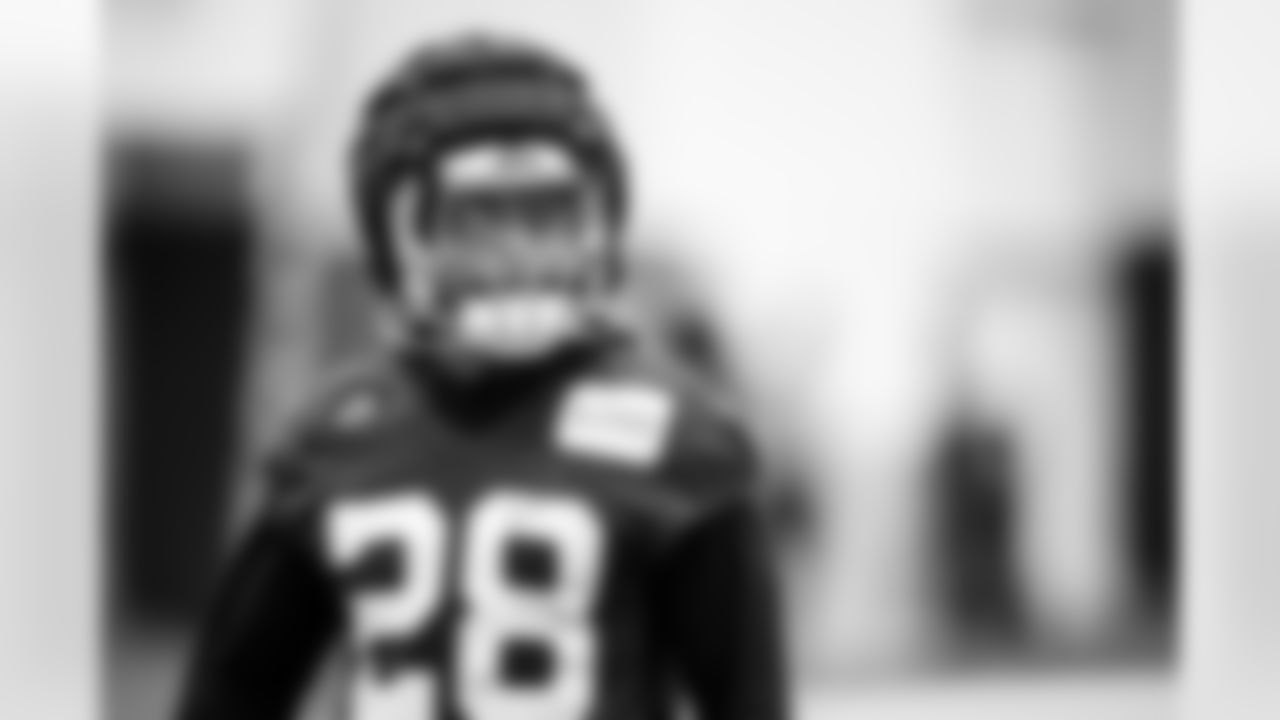 RB Jonathan Taylor #28