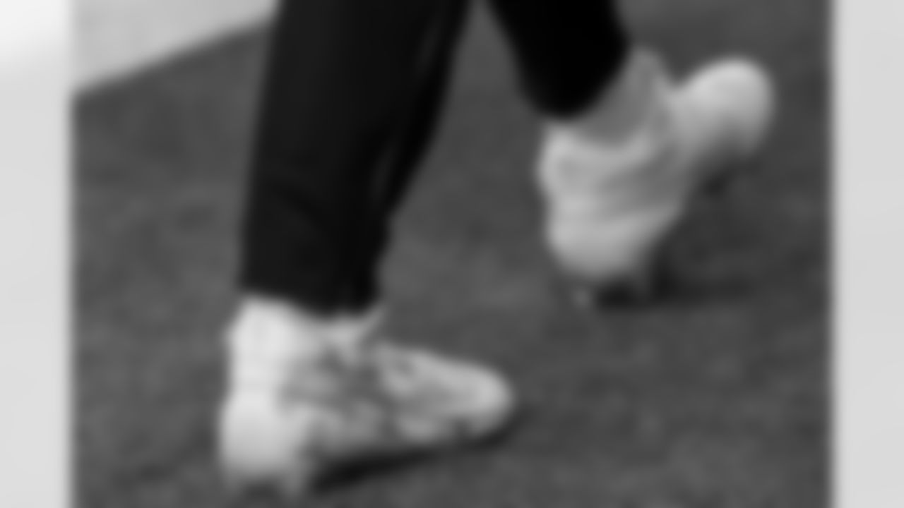 2025_1130_HOU_Pregame_0015