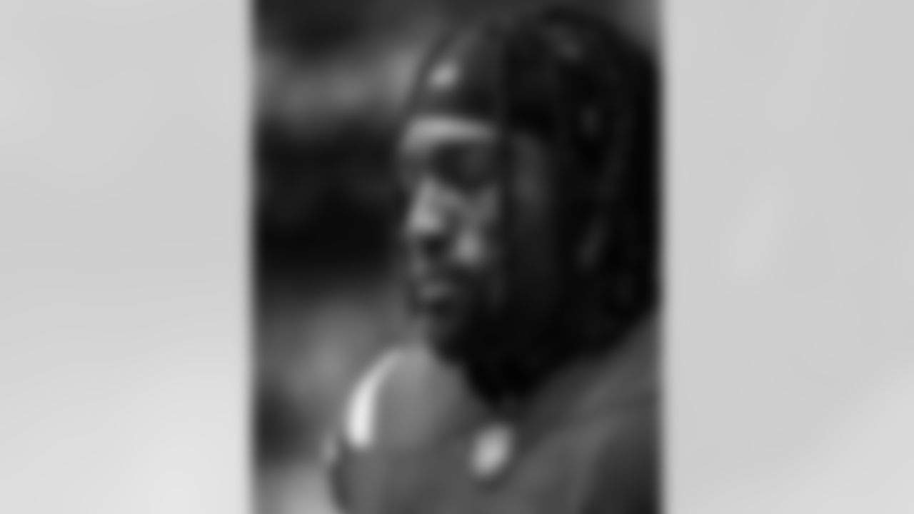 LB Segun Olubi #50