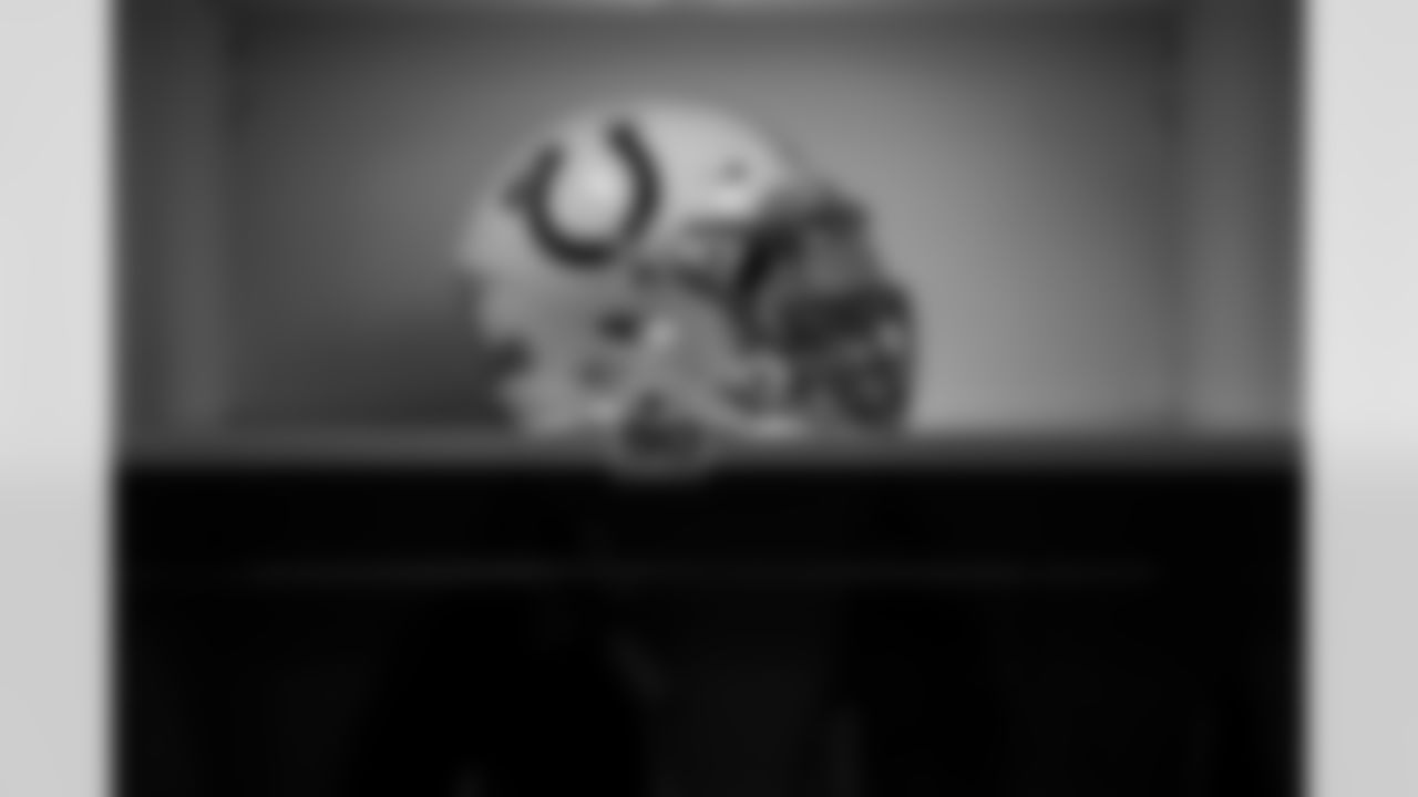 DL Grover Stewart #90