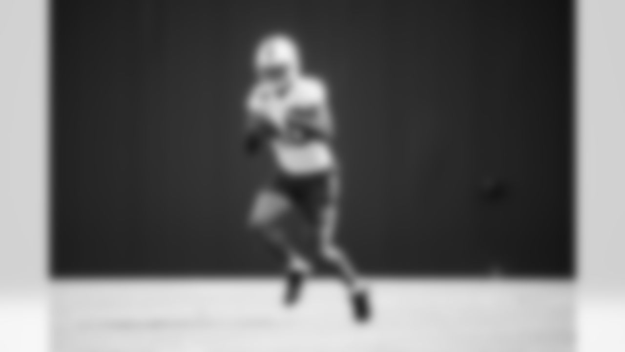 CB Jaylon Jones #40