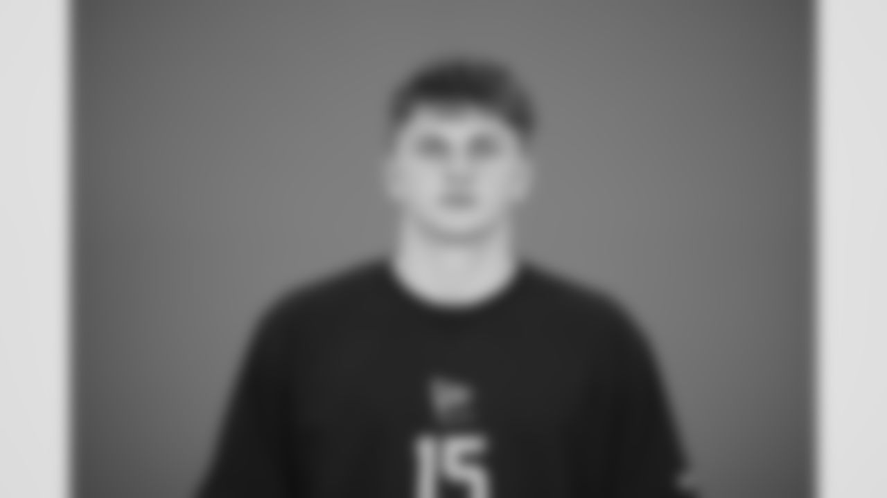 Houston tight end Tanner Koziol (15) poses for a portrait at the NFL football scouting combine in Indianapolis, Wednesday, Feb. 25, 2026 (AJ Mast/AP Content Services for the NFL)