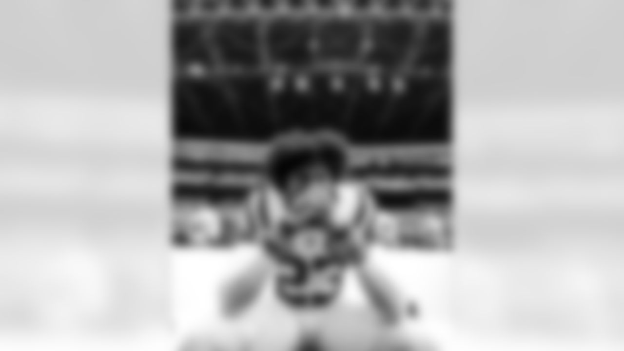 CB Kenny Moore II #23