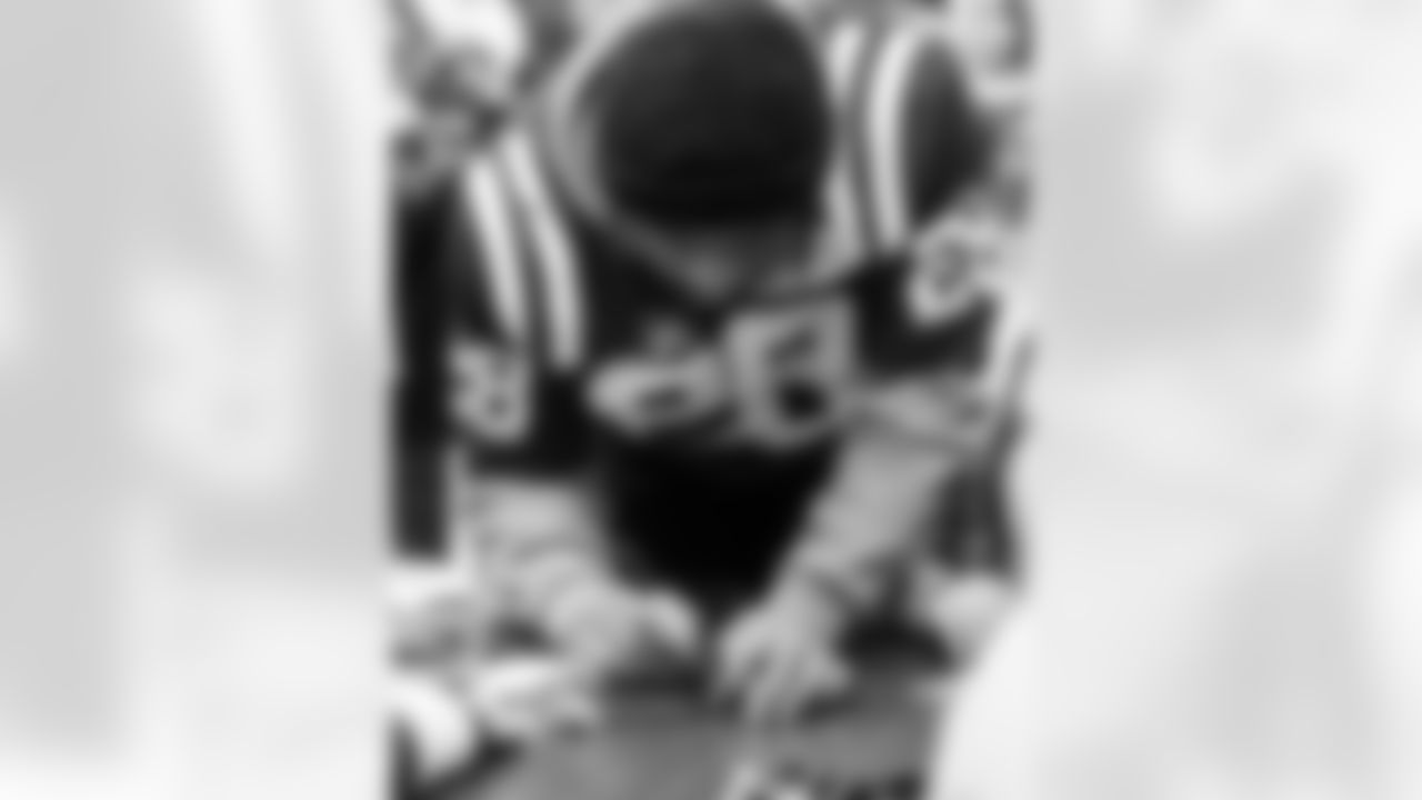 RB Jonathan Taylor #28