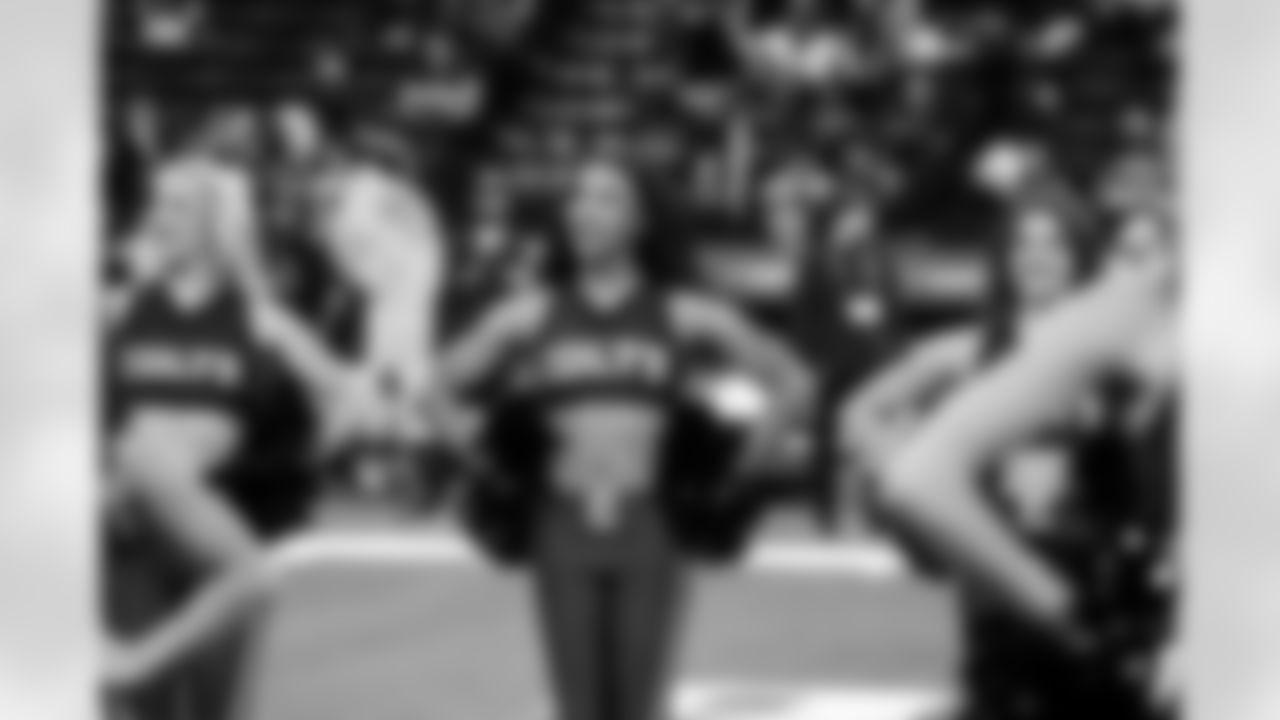 MacLaine F., Diva H. and Whitney L.