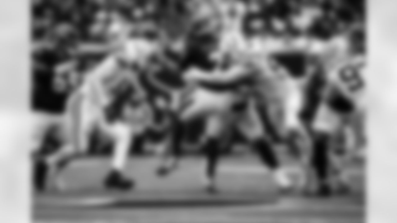 DE Dayo Odeyingbo #54 and DT DeForest Buckner #99