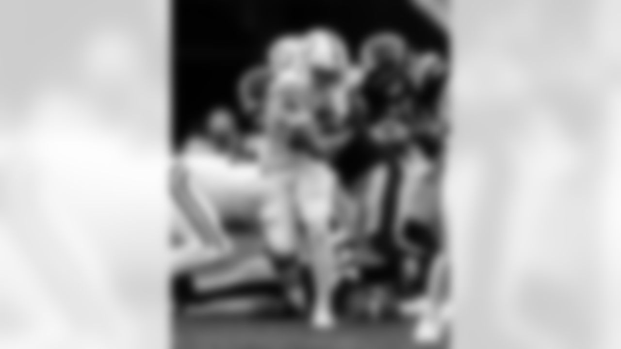 RB Jonathan Taylor #28