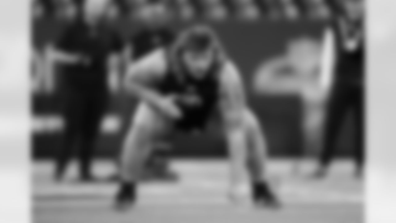 Iowa offensive lineman Gennings Dunker (20) participates in a drill during the 2026 NFL Scouting Combine on Sunday, March 1, 2026 in Indianapolis, Indiana. (Cooper Neill/NFL)