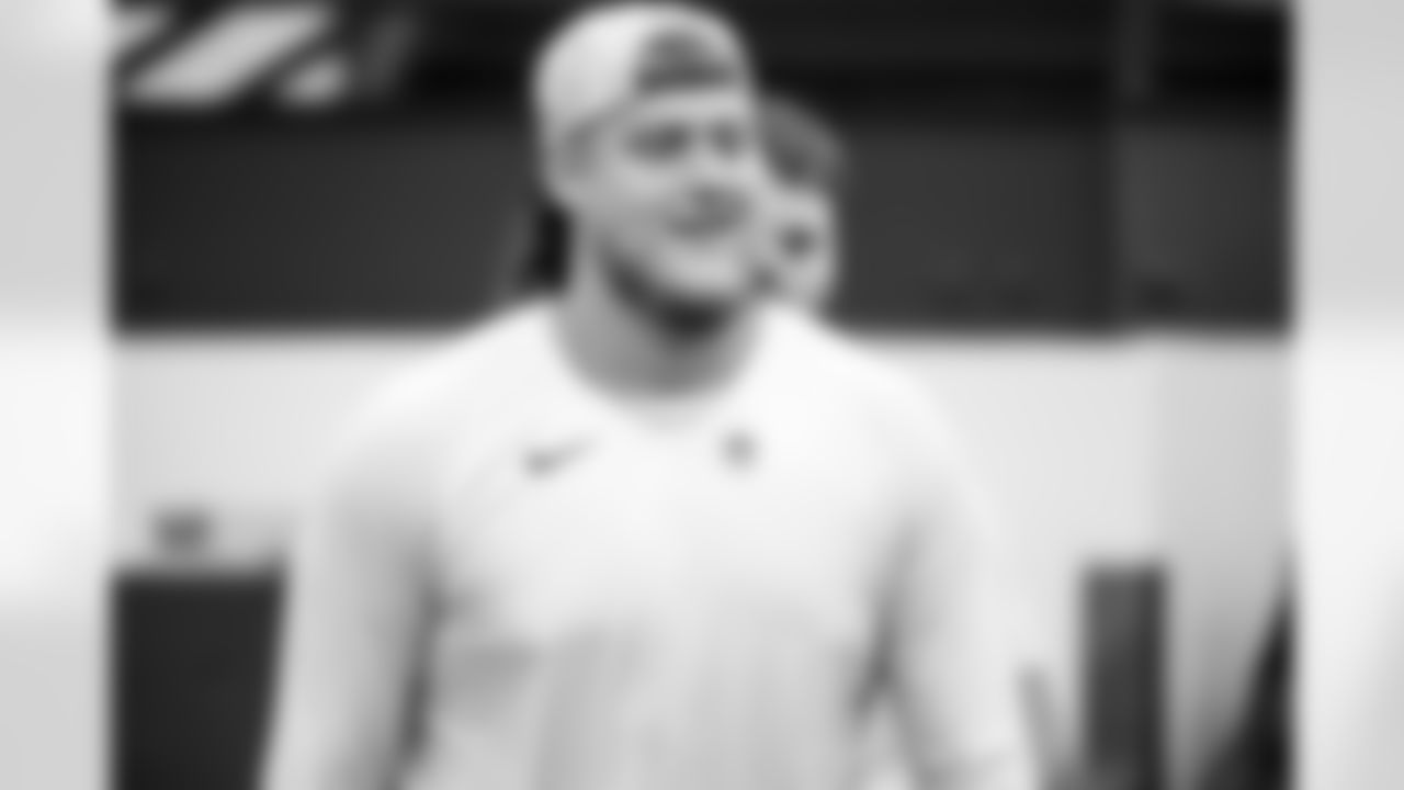 T Luke Tenuta #67