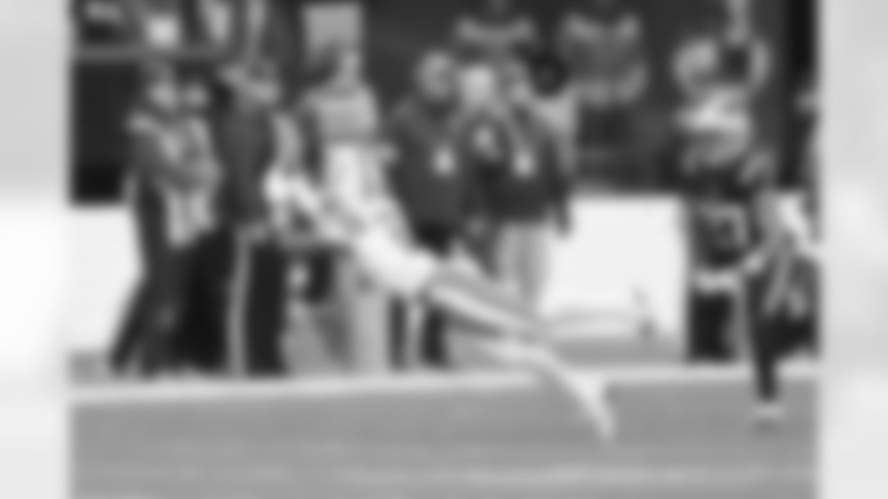 1 WR Josh Downs
