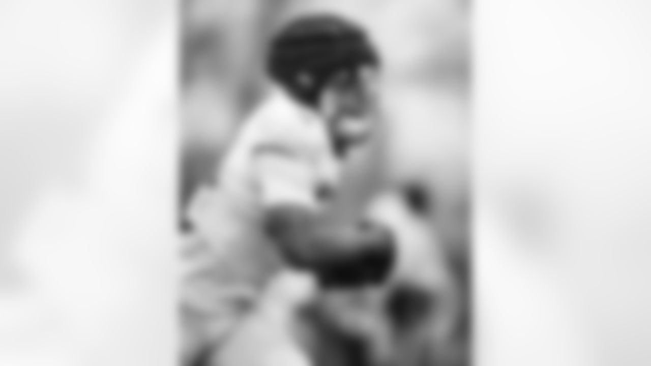 RB Jonathan Taylor #28