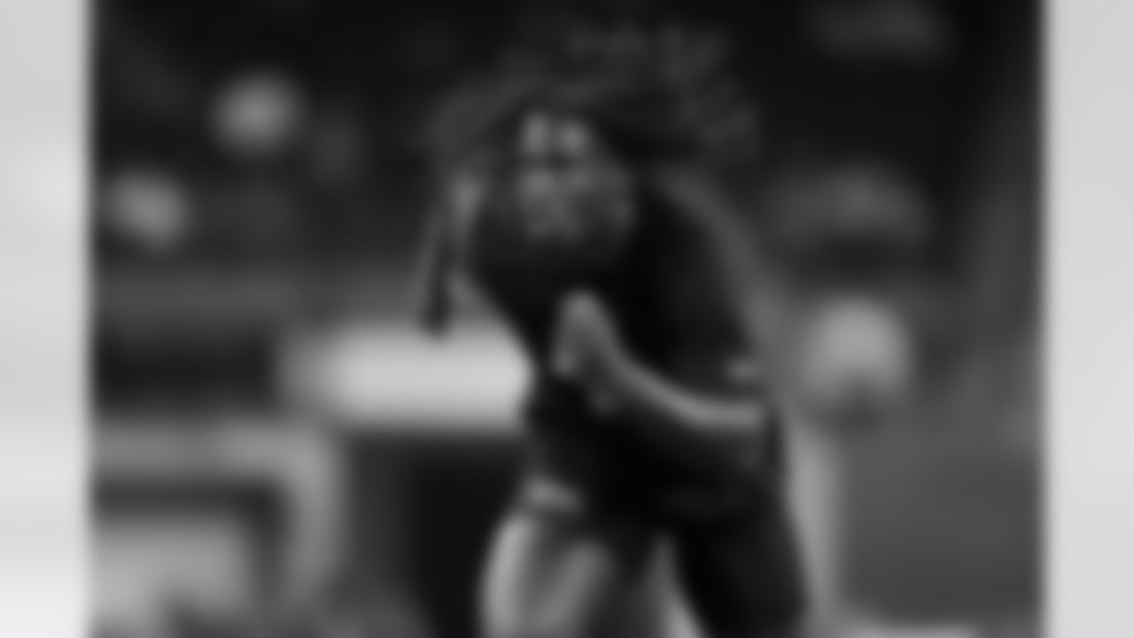 Central Florida defensive lineman Malachi Lawrence (48) participates in a drill during the 2026 NFL Scouting Combine on Thursday, February 26, 2026 in Indianapolis, Indiana. (Cooper Neill/NFL)