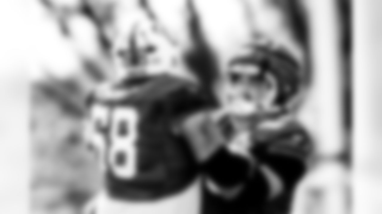 G Dalton Tucker #68 and G Quenton Nelson #56