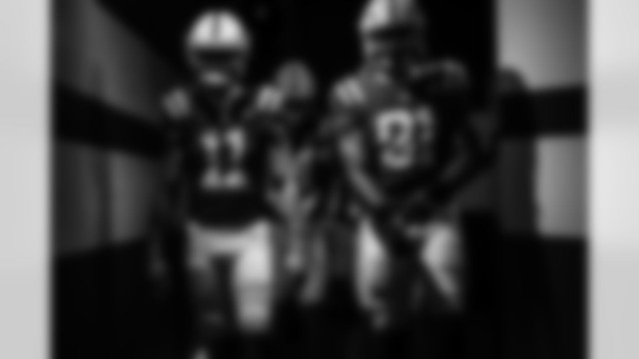 WR Michael Pittman Jr. #11 and TE Mo Alie-Cox #81