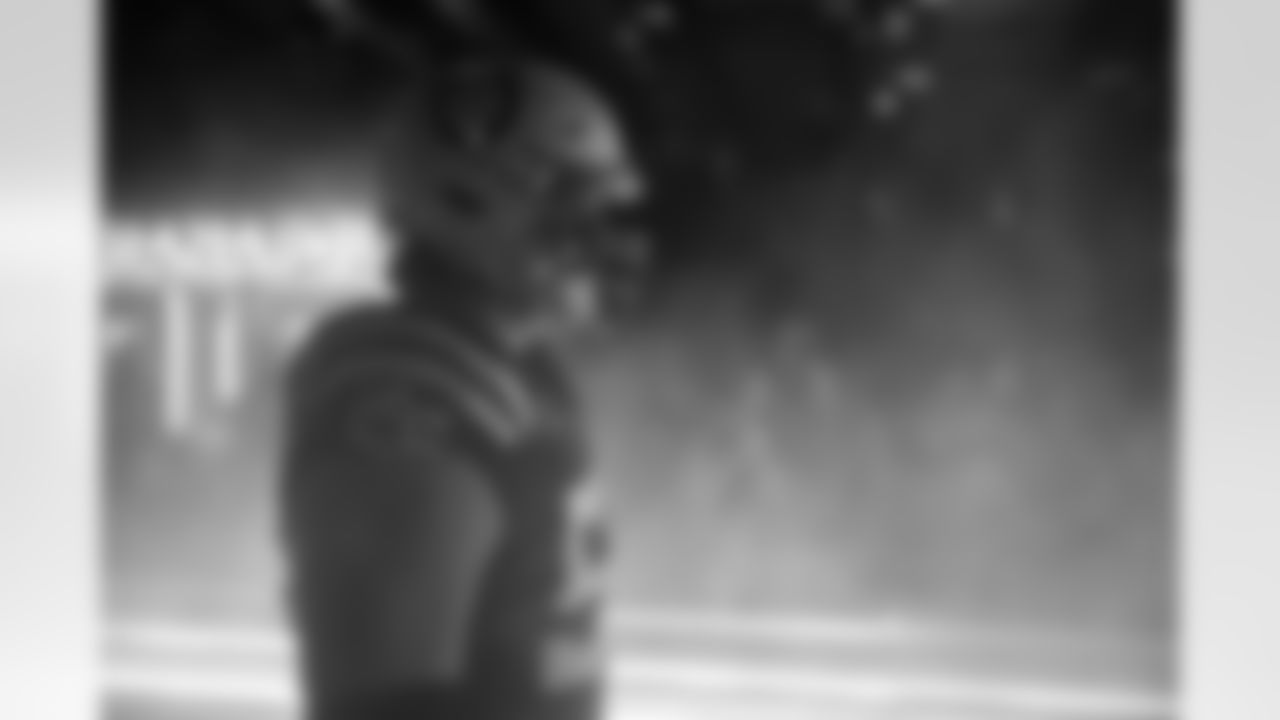 G Quenton Nelson #56