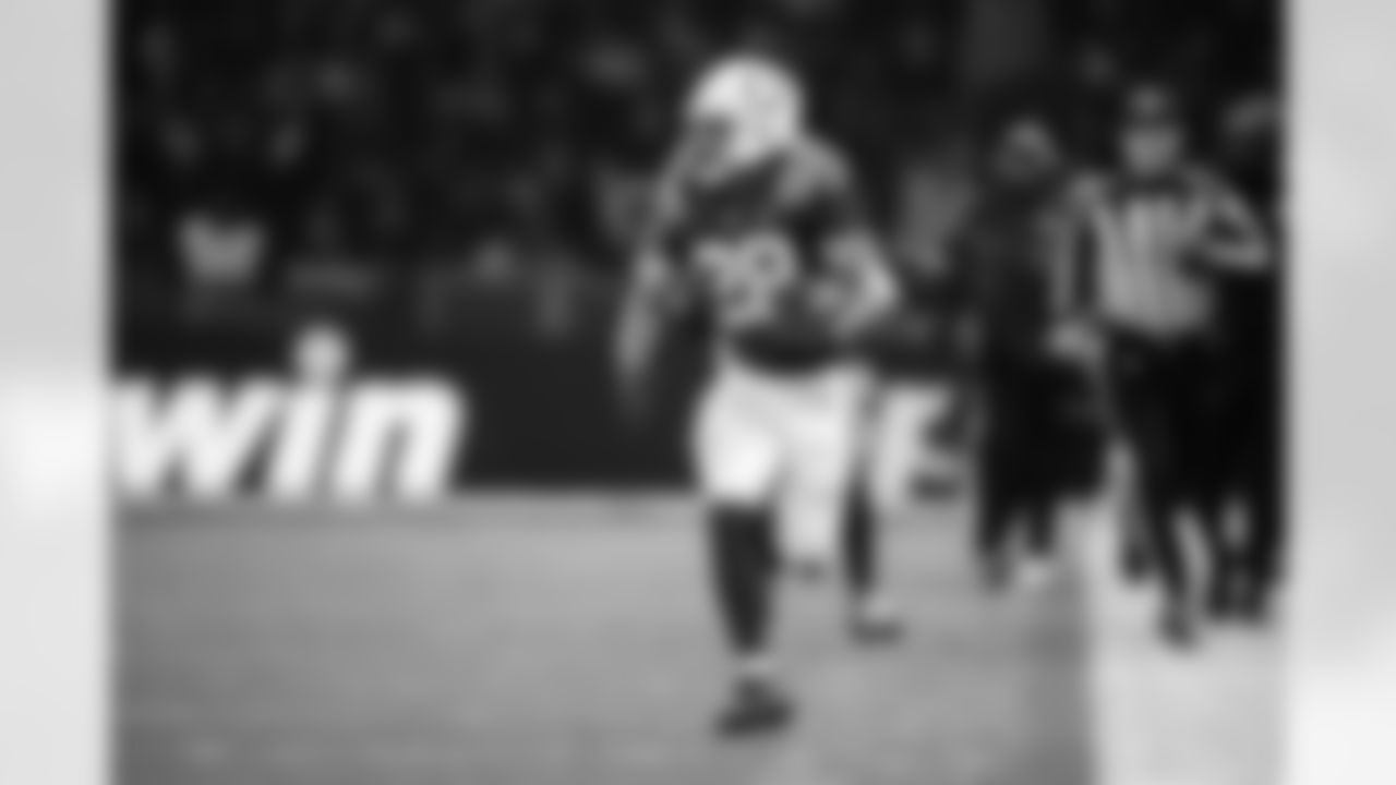 RB Jonathan Taylor #28