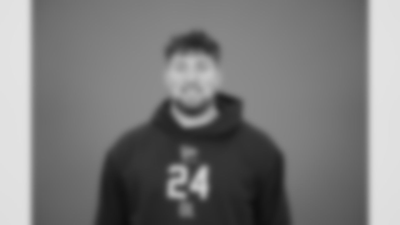 poses for a portrait at the NFL football scouting combine in Indianapolis, Thursday, Feb. 26, 2026 (AJ Mast/AP Content Services for the NFL)