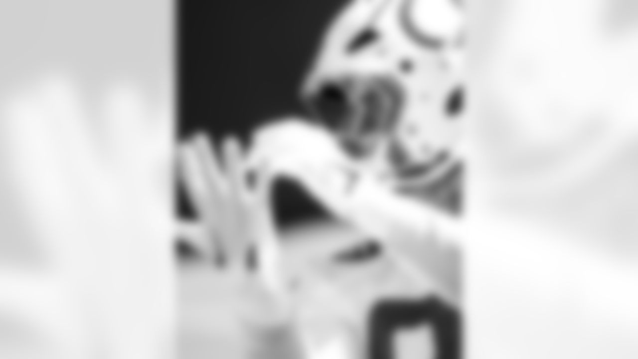 TE Tyler Warren #84