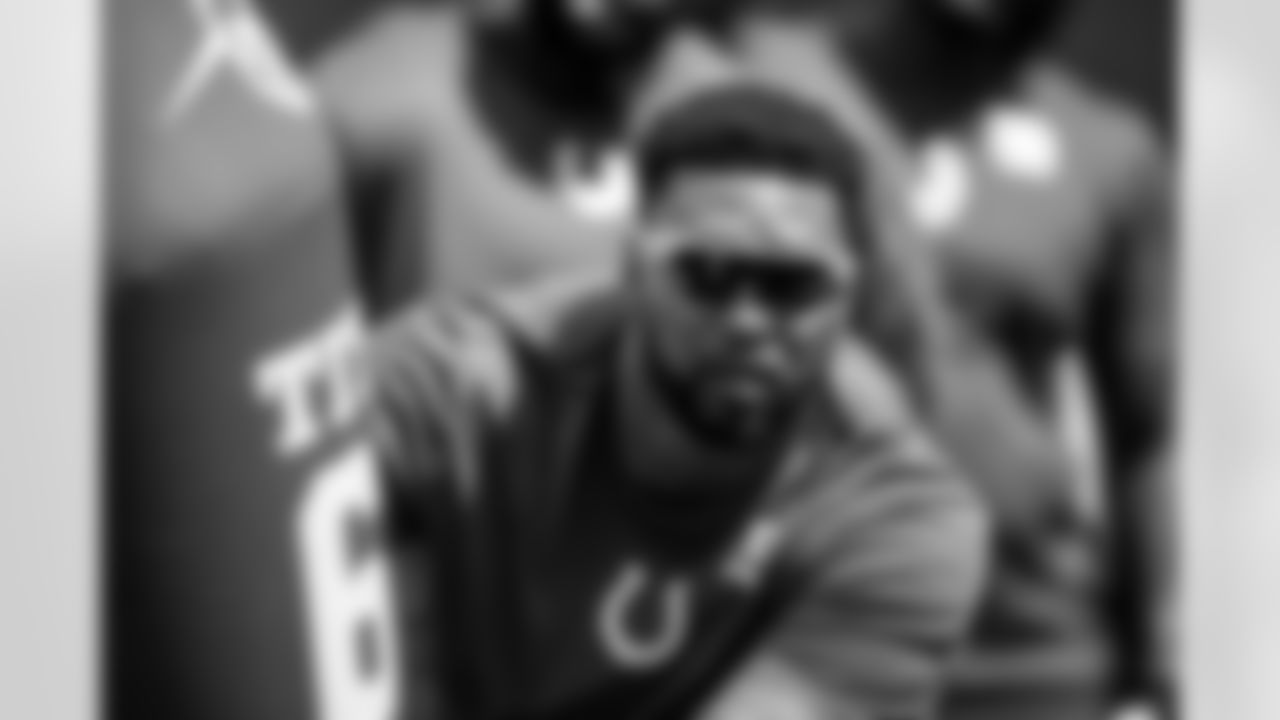 DT DeForest Buckner #99