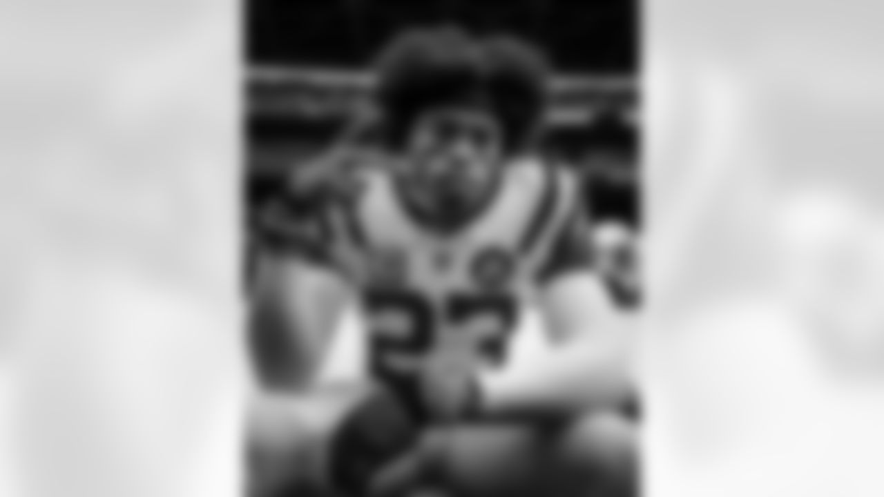 CB Kenny Moore II #23