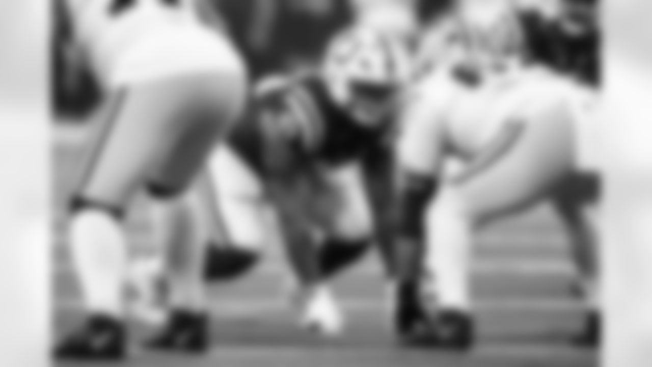 DT Tim Smith #93
