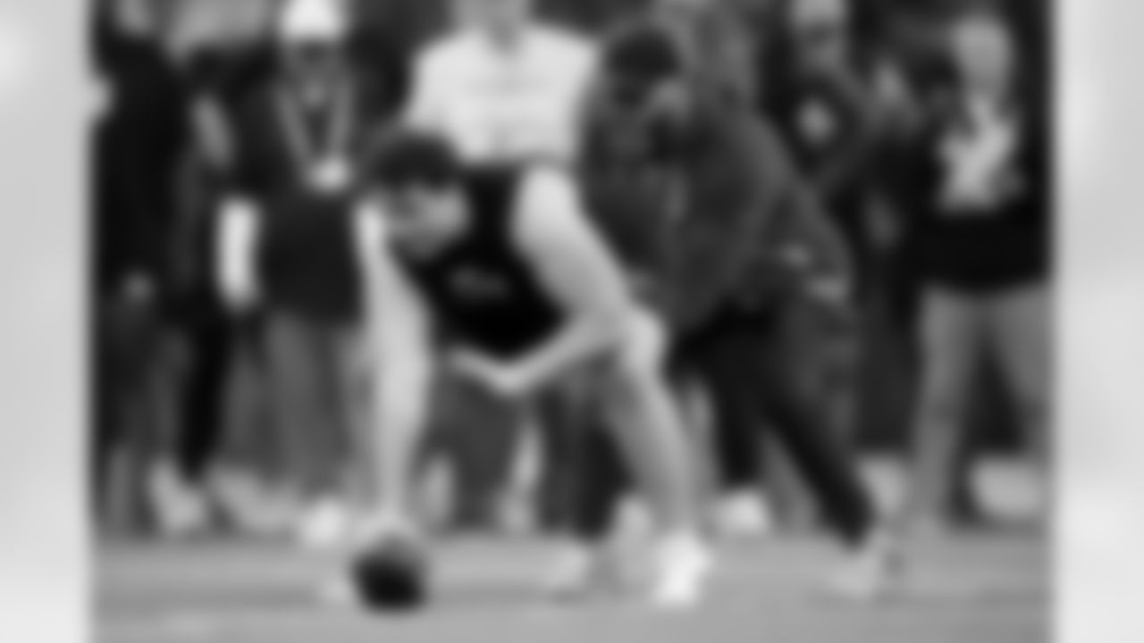 Kansas State offensive lineman Sam Hecht (27) participates in a drill during the 2026 NFL Scouting Combine on Sunday, March 1, 2026 in Indianapolis, Indiana. (Cooper Neill/NFL)