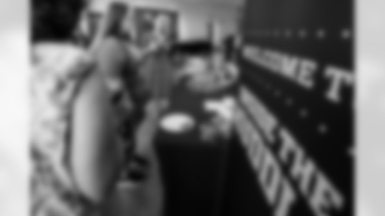 2025_0516_BTS_Inside_The_Huddle_0133